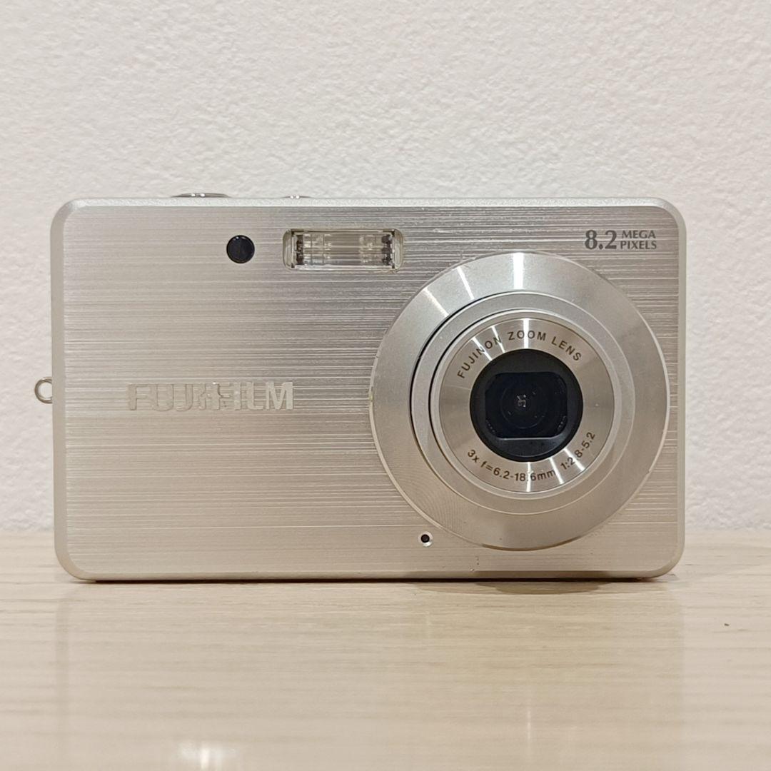 美品 動作確認済 FUJIFILM FinePix J10 デジカメ シルバー