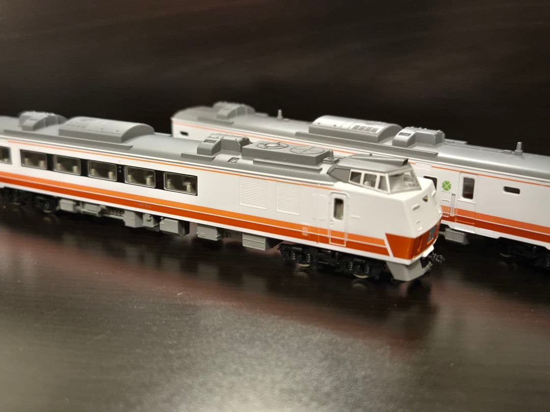 キハ183系特急ディーゼルカー(新塗装)７両セット　TOMIX