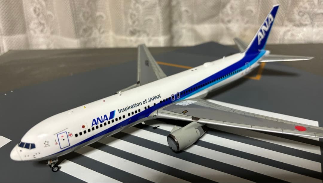 1/200 ANA B767-381ER JA615A完成品