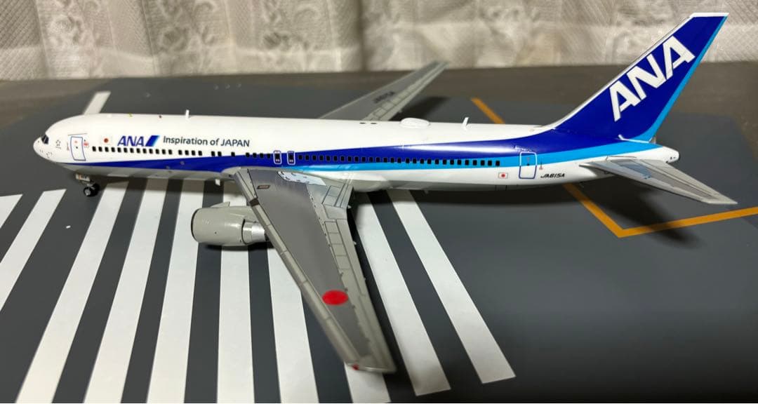 1/200 ANA B767-381ER JA615A完成品