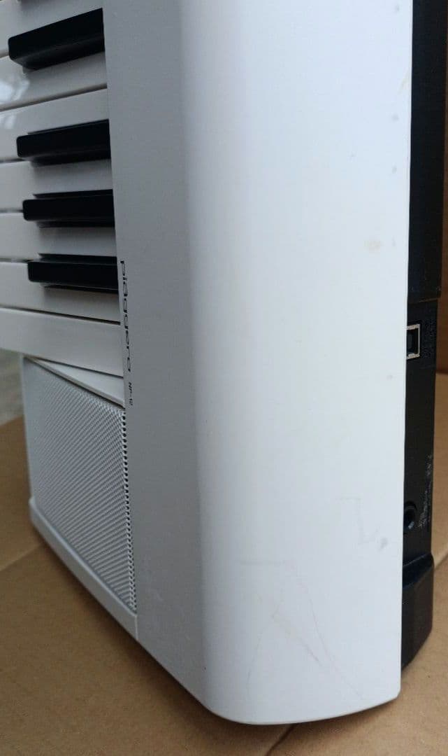 Yamaha NP-12 61鍵盤　ホワイト