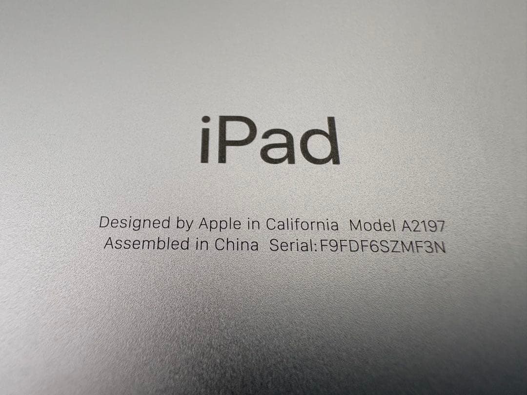 や*だ様 iPad 第7世代 Wifi 32GB バッテリー最大容量82.5%