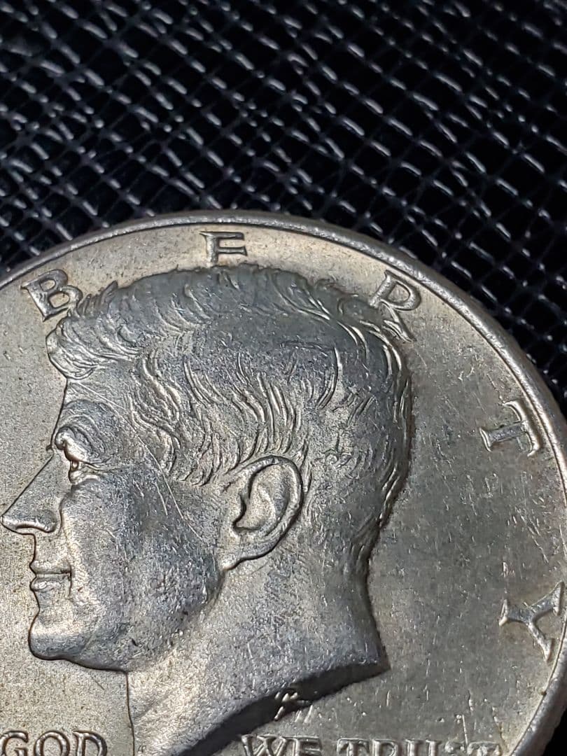 1699.　銀貨　1964年　アメリカ　ケネディ ハーフダラー
