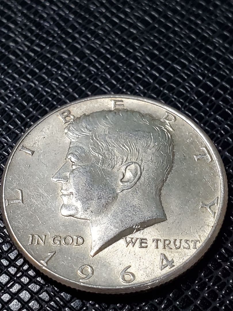 1699.　銀貨　1964年　アメリカ　ケネディ ハーフダラー
