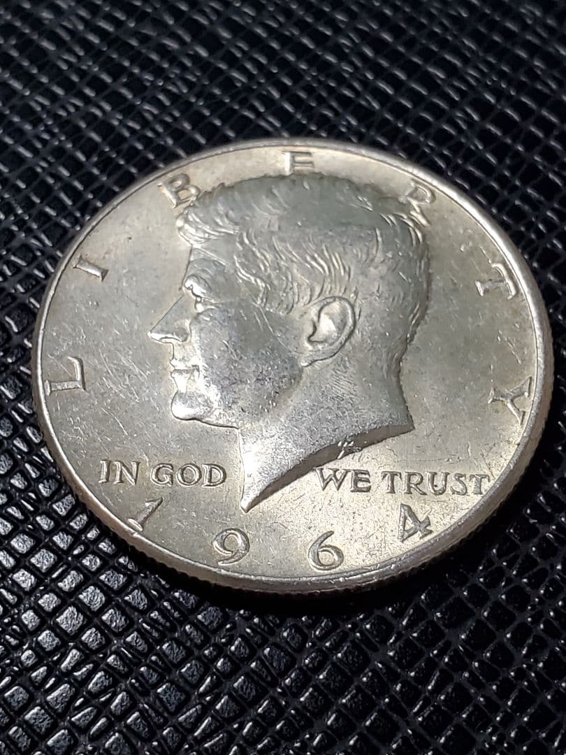 1699.　銀貨　1964年　アメリカ　ケネディ ハーフダラー