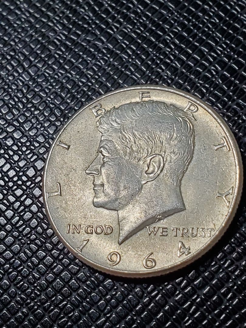 1699.　銀貨　1964年　アメリカ　ケネディ ハーフダラー