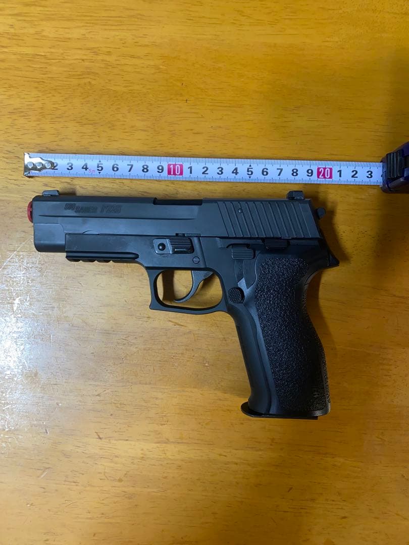 SIG SAUER P226 E2 ガスガン ブラック マガジン付属