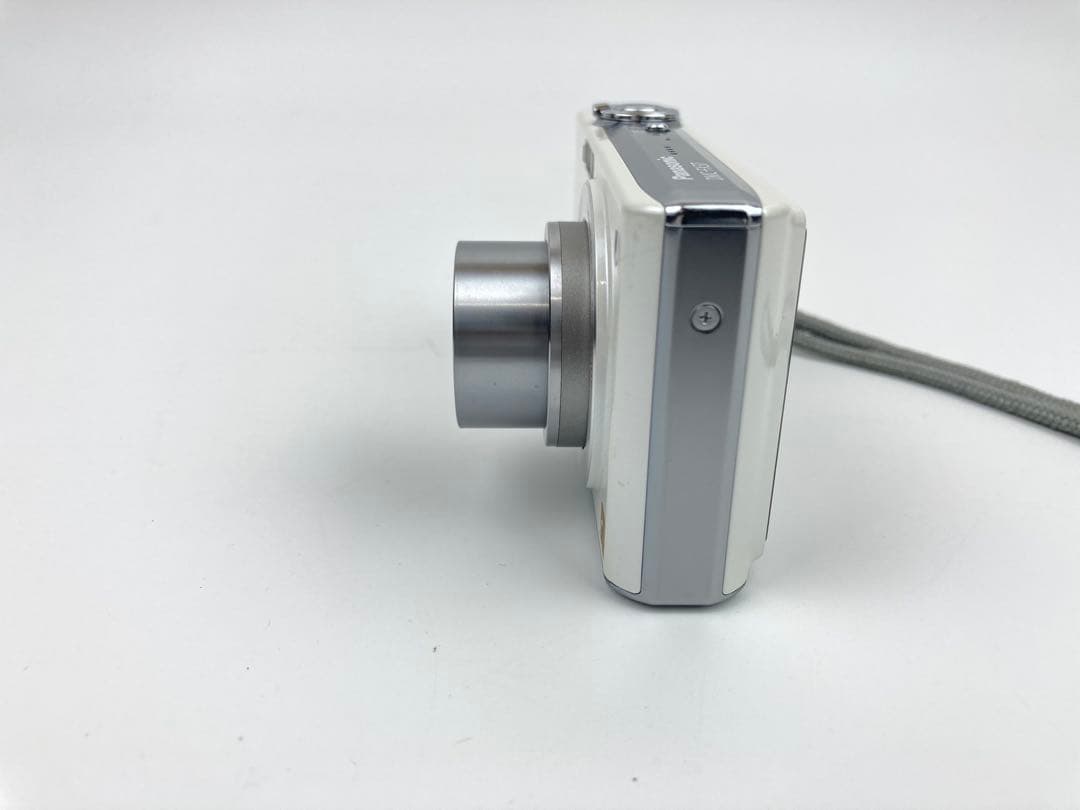 【極美品】Panasonic LUMIX DMC-FX37 シェルホワイト