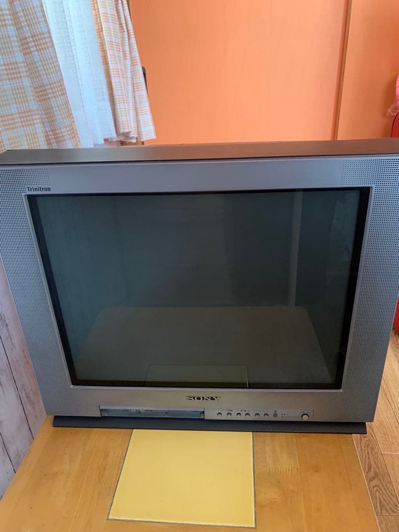ブラウン管テレビ シルバー 2リモコン付き