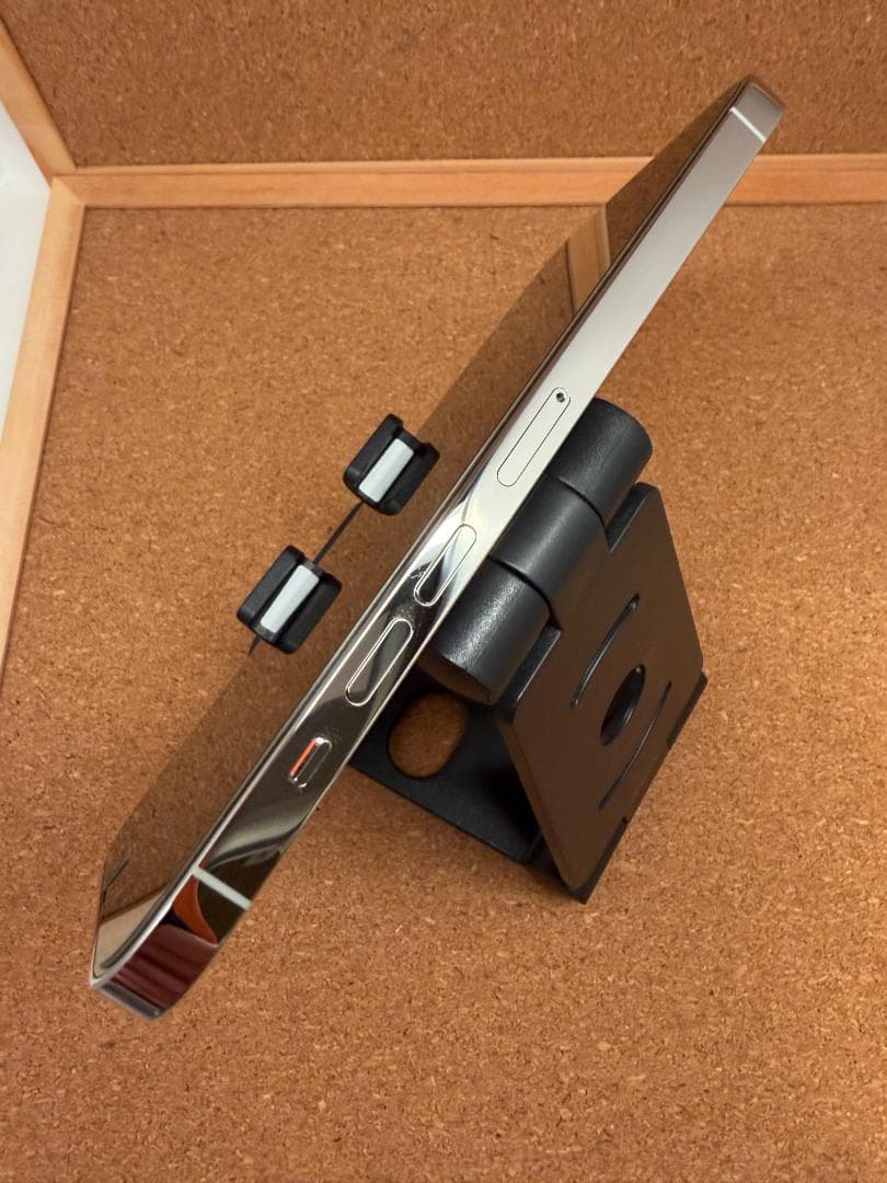 iPhone 13 Pro MAX シルバー 256 GB バッテリー100%