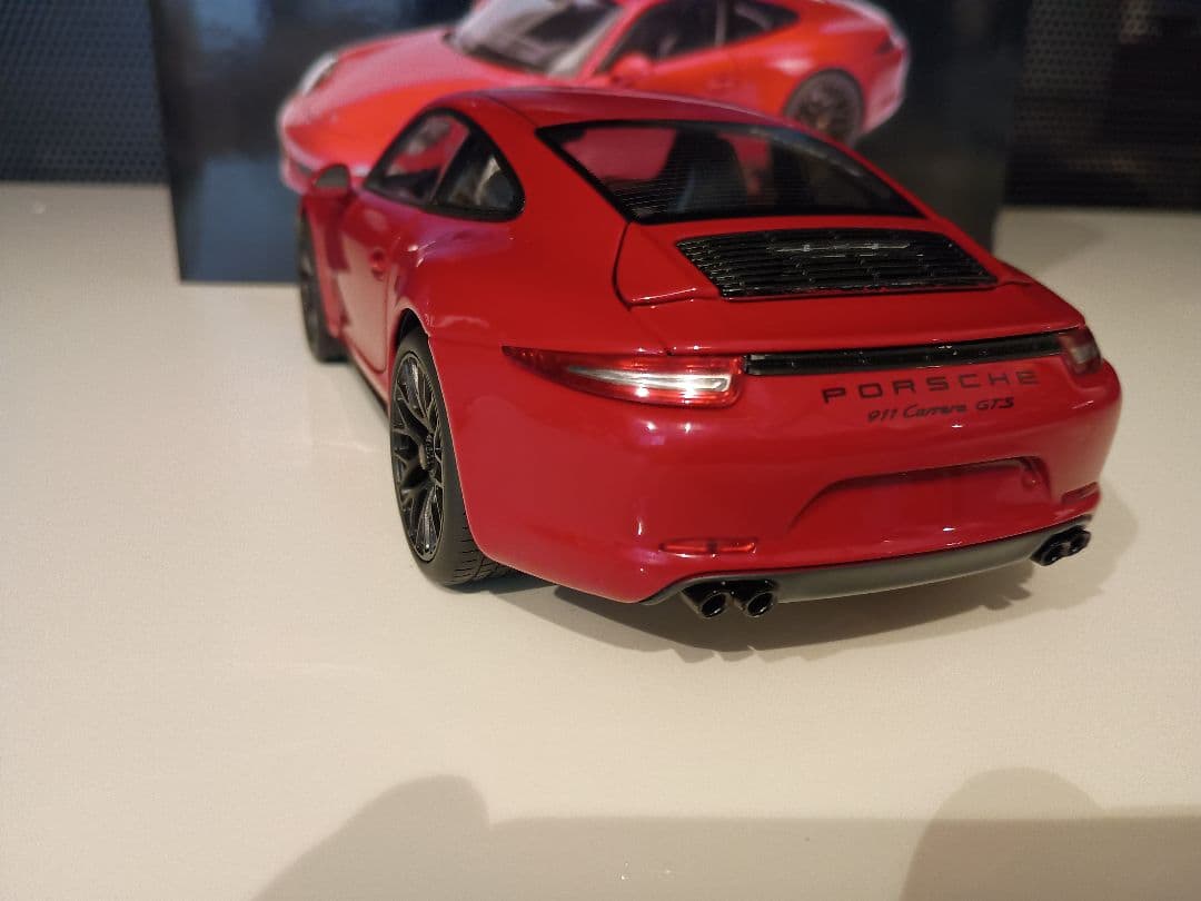 シュコー ポルシェ 911 (991) カレラ GTS 1/18