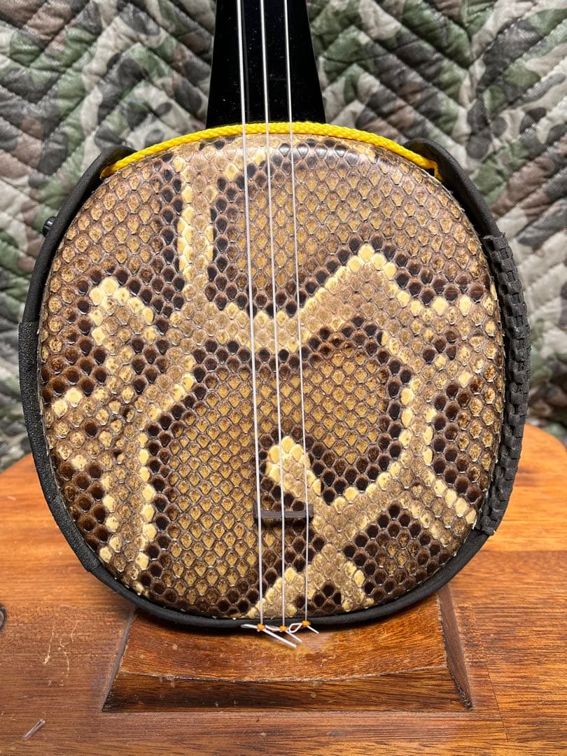 g*a様 沖縄三線ライブ使用(南風型)黒塗り