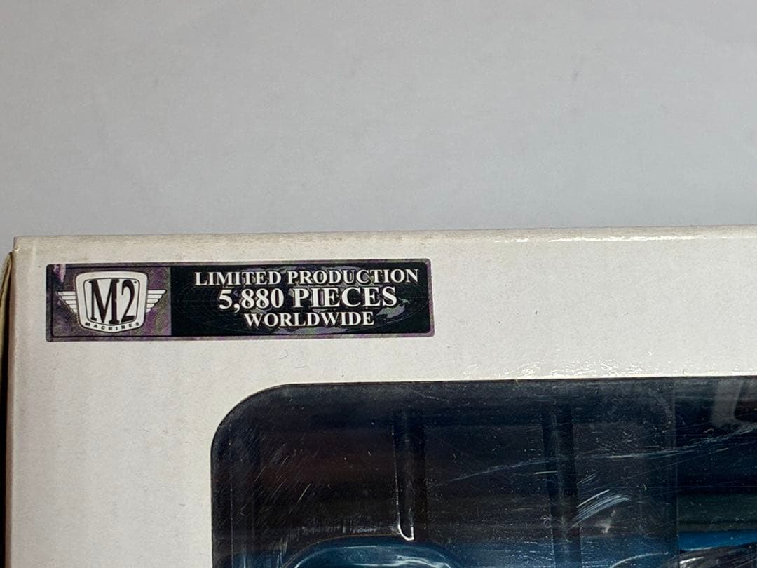 【未開封・世界5880台限定】M2マシーンズ 1/24 1957 シボレー210