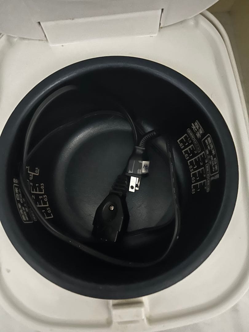 ホワイト炊飯器 予約機能付き