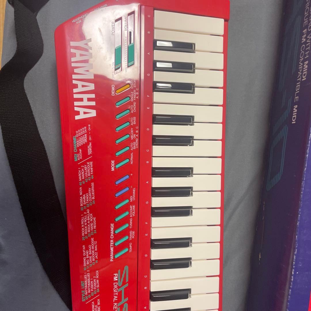 鍵盤楽器 YAMAHA SHS 10 Red Music Keyboard