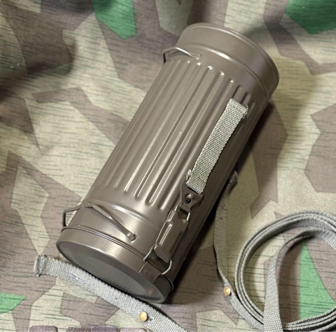 第二次世界大戦 ドイツ軍 1939型ガスマスクコンテナケース(レプリカ）サバゲー