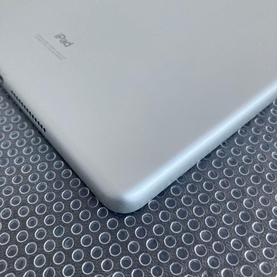 550【早い者勝ち】iPad8 第8世代 32GB WIFIモデル☆
