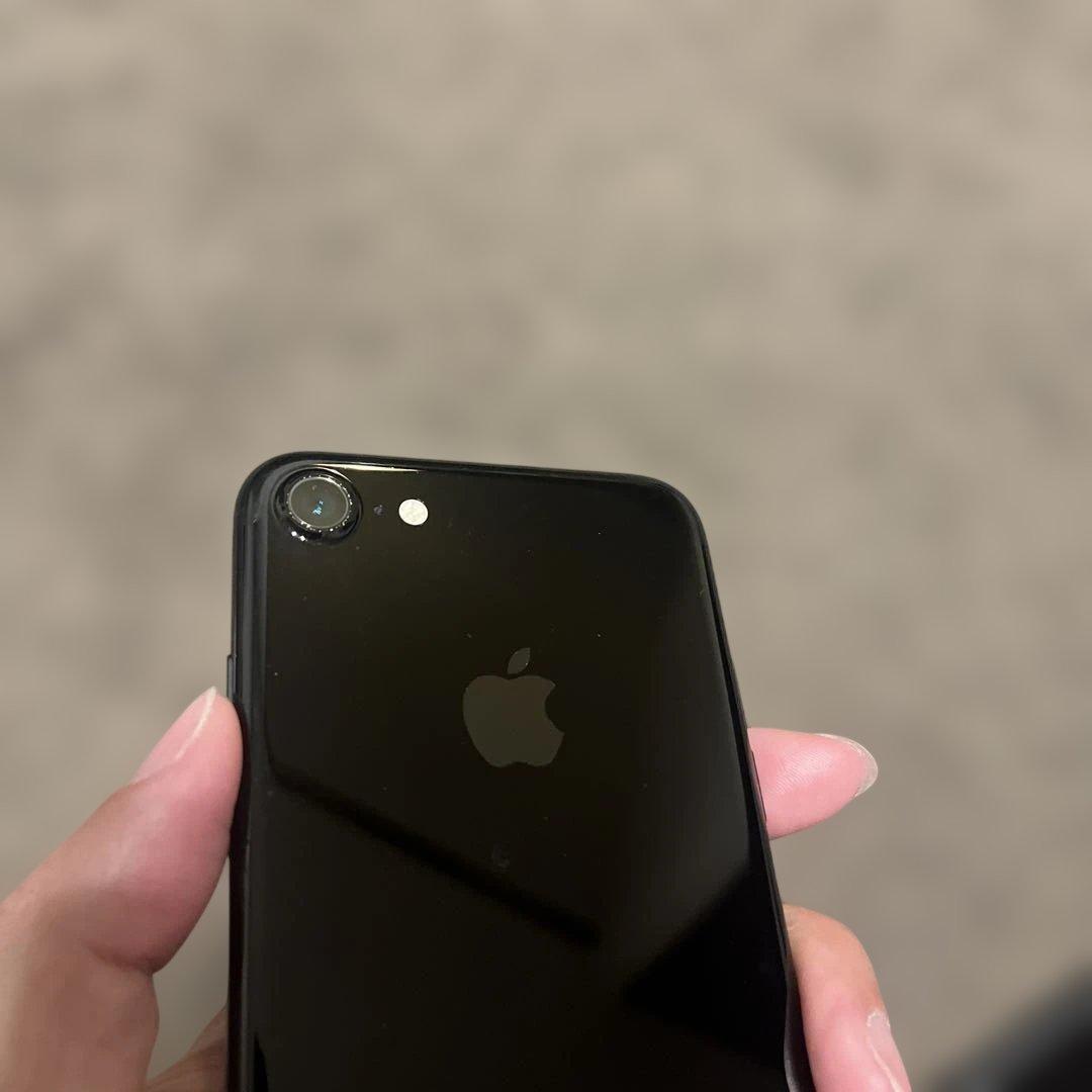 【美品】Apple iPhone 7 128GB