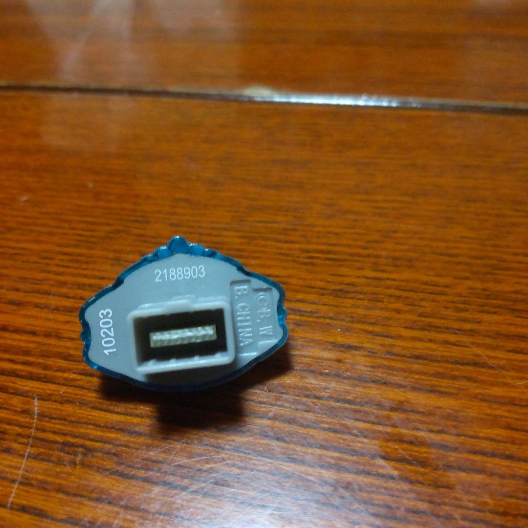 たまごっちピース　たまデコピアス　フェアリーチェンジ