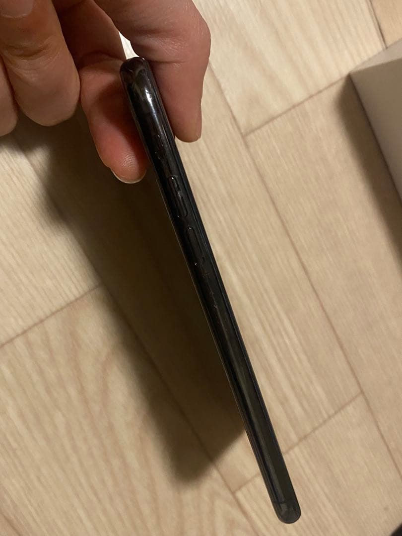 訳あり*SIMフリーiPhoneXS 256GB 公式箱、SIMピン,保護ケース