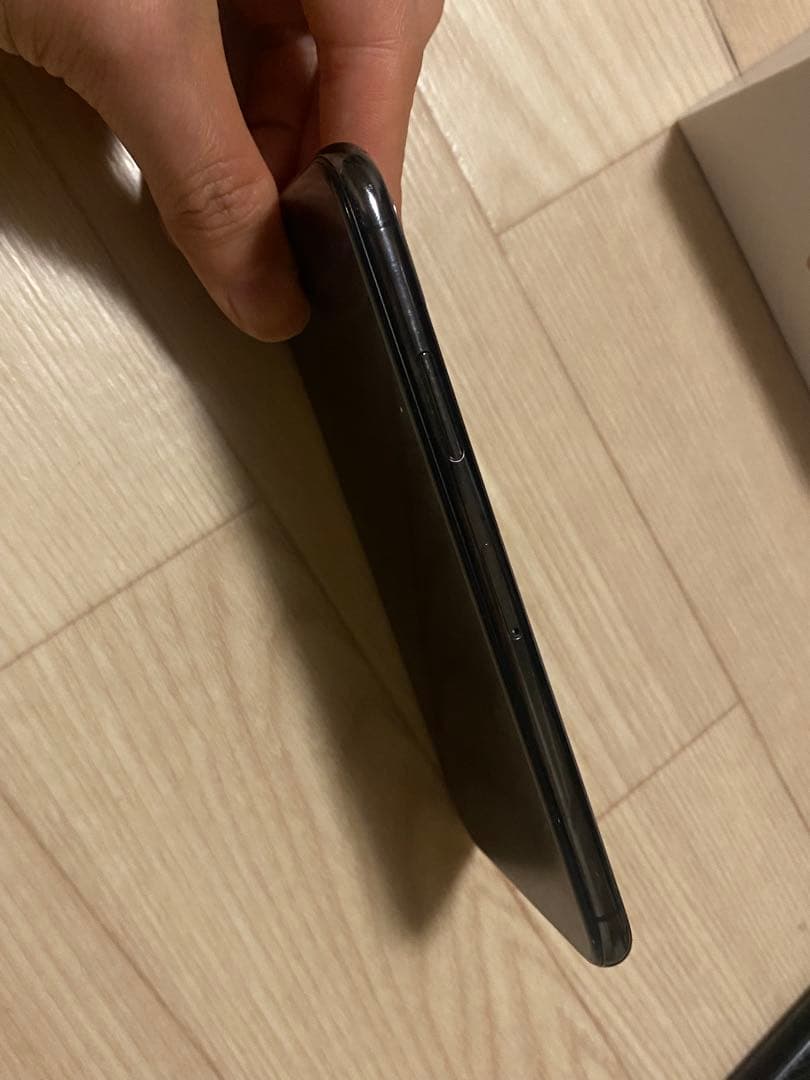 訳あり*SIMフリーiPhoneXS 256GB 公式箱、SIMピン,保護ケース