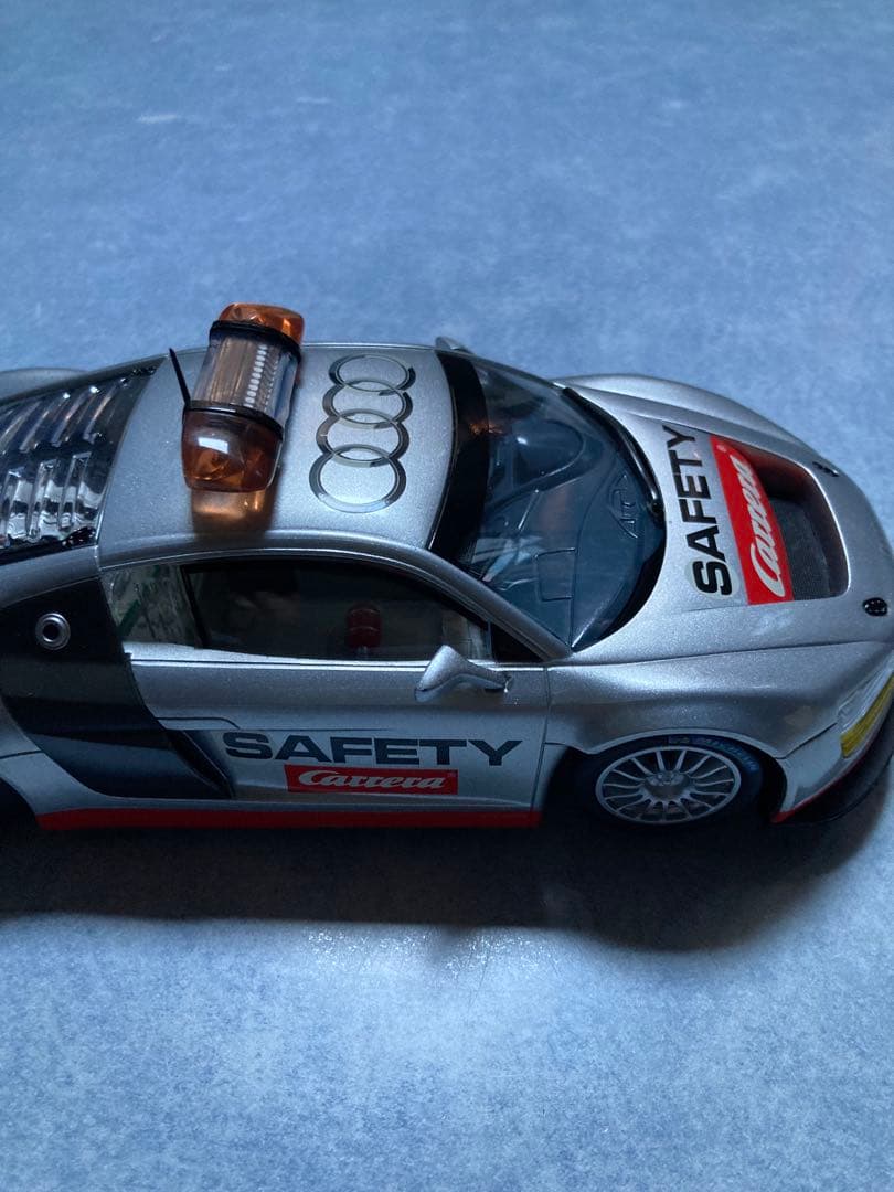 【スロットカー】Carrera 1:24  M1Team /Audi R8
