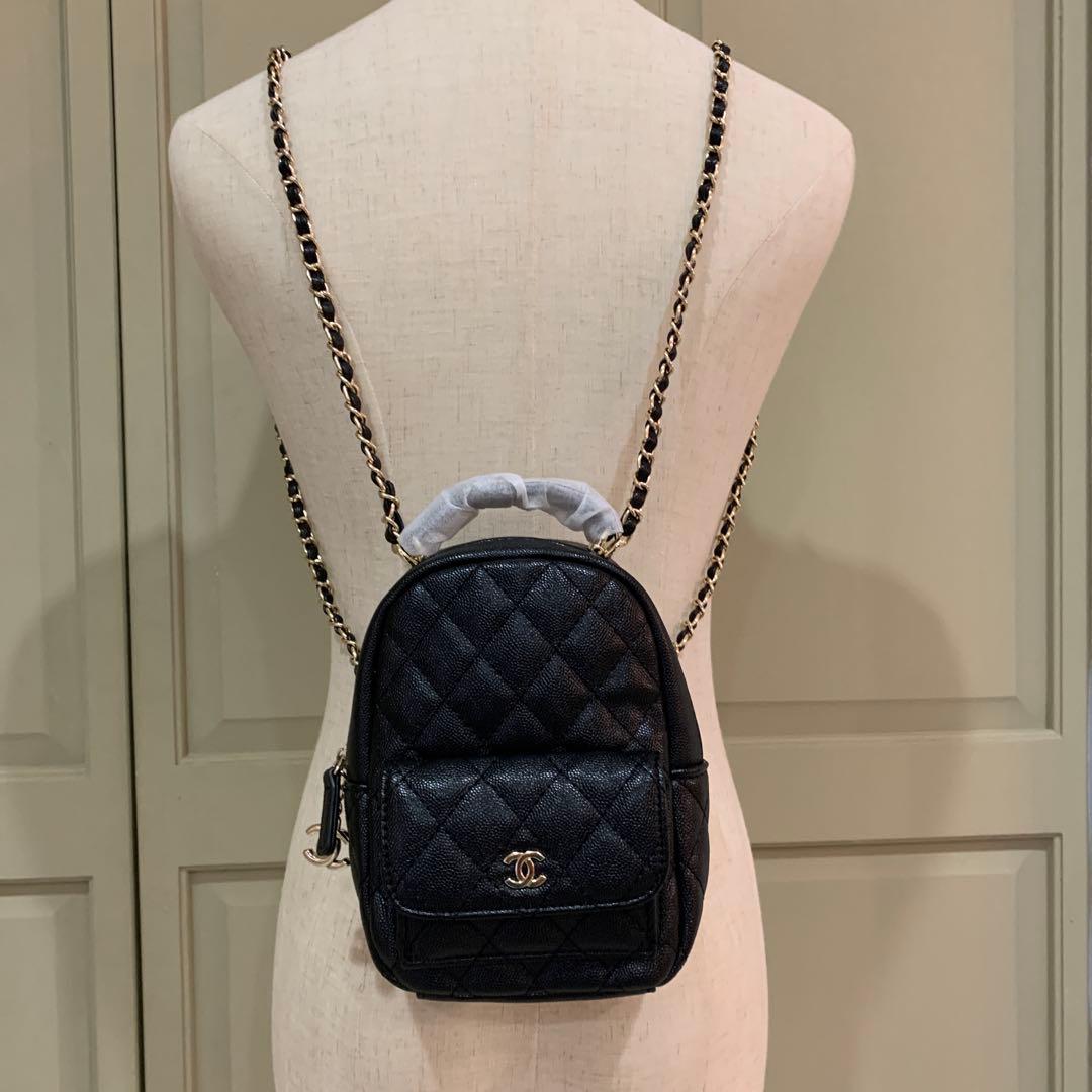 CHANEL MAKEUPミニリュック　ブラック　ノベルティ　キルティング