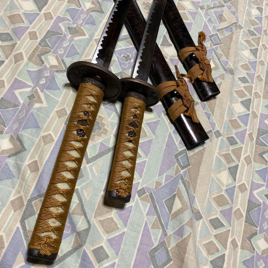 激安模造刀大小2本 金茶柄 竹笹図楕円鍔