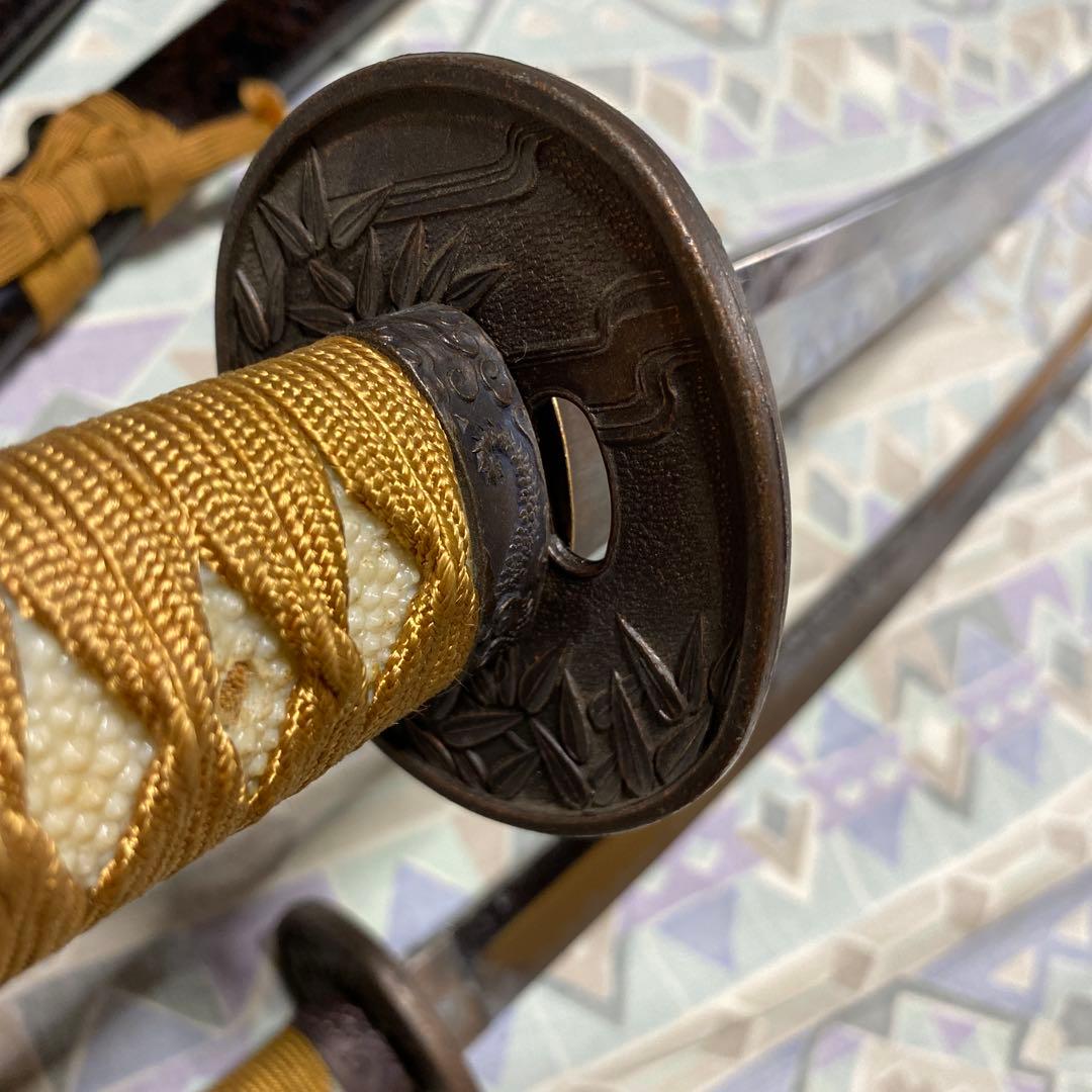 激安模造刀大小2本 金茶柄 竹笹図楕円鍔