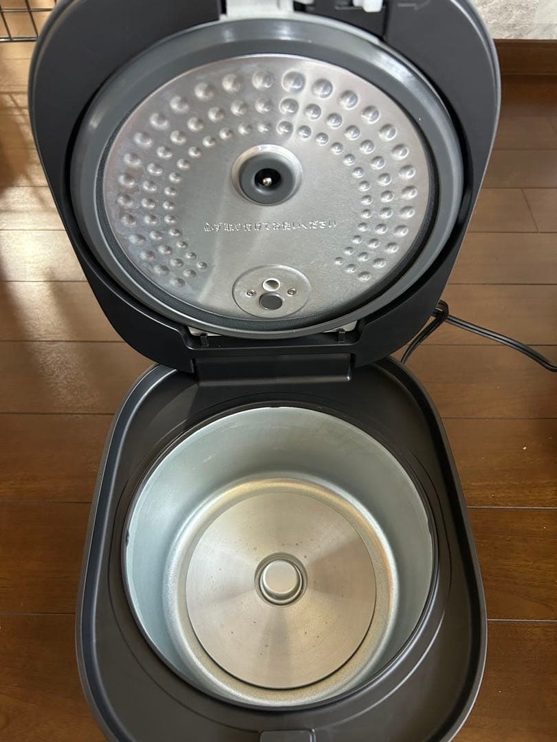 山善　ヤマゼン　炊飯器　5.5合炊き