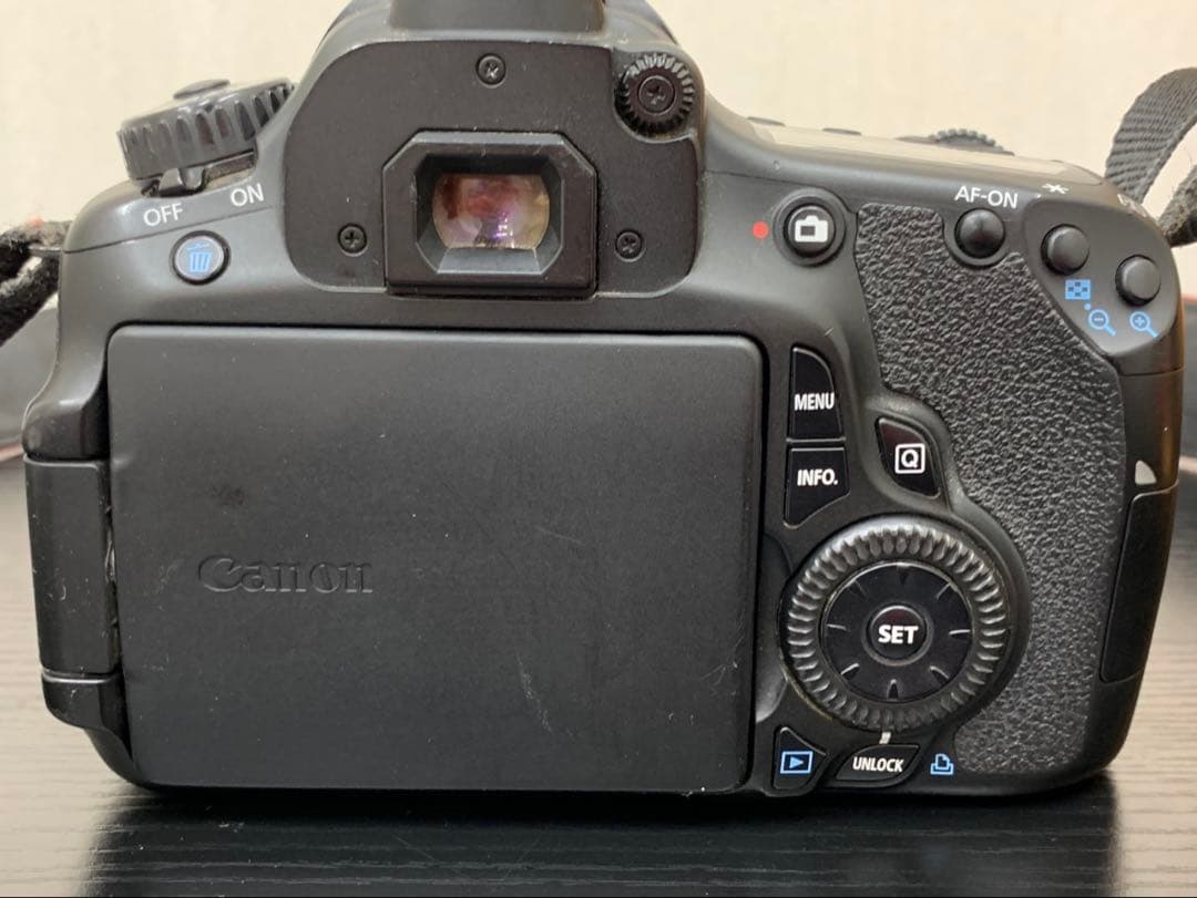 撮影OK CANON キヤノン EOS 60D 本体 / Canon ZOOM