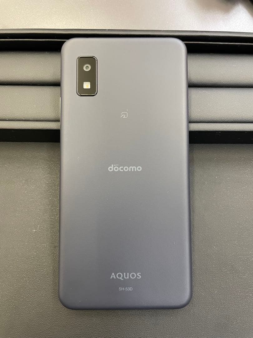 AQUOS wish3 アクオス SH-53D docomoスマートフォン