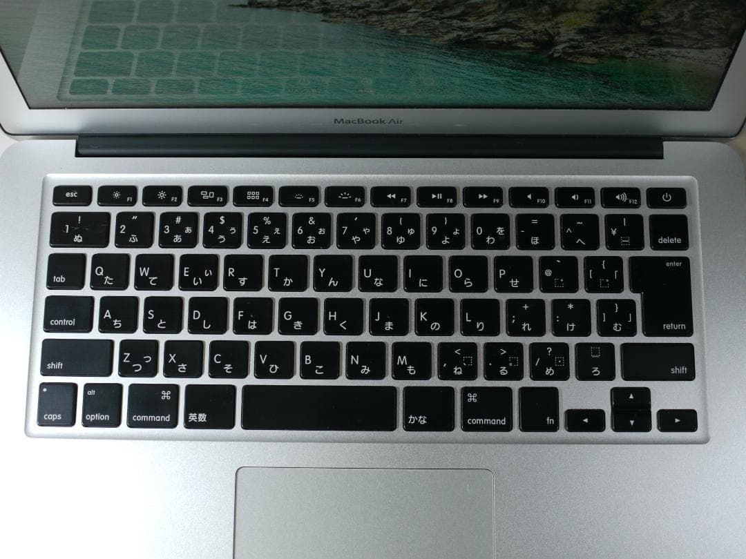 MacBook Air 13インチ 2017 8G / 256GB