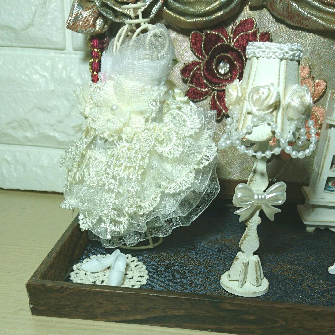 ミランダ母さん  フォトフレーム ドールハウス風アレンジ① ミニドレス