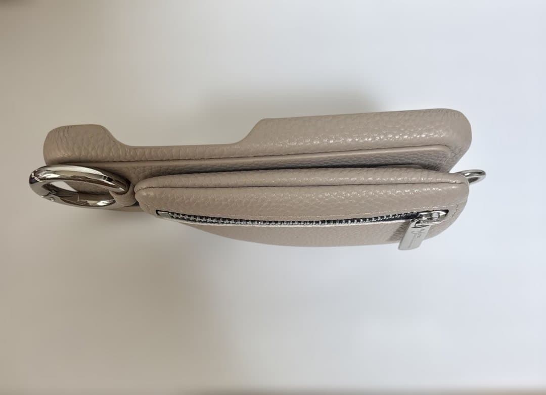 <ajew>CADENAS ストラップ iPhone16ケース