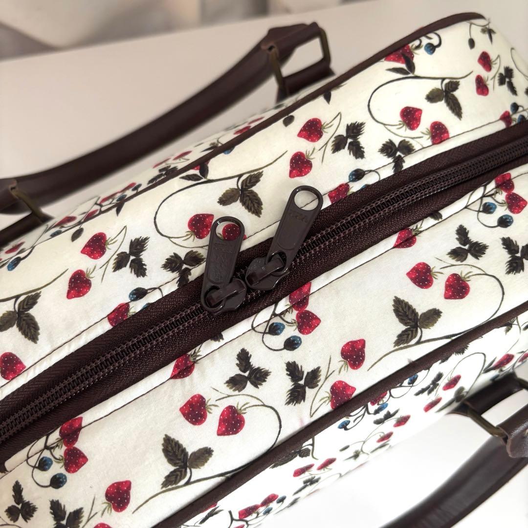 新品　リバティ　ボストンバッグ　ストロベリーフィールズ　大きめ　ハンドメイド