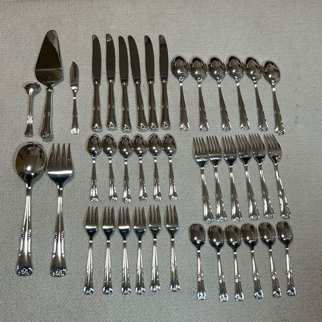 新品未使用品　WAKO　銀座和光　銀仕上げ　カトラリーセット　11種類　41本