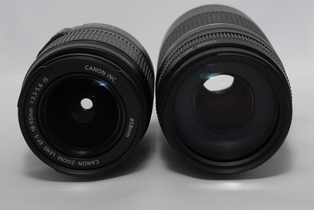 キヤノン Kiss X4☆入門機☆一眼レフカメラ☆Wレンズ☆バッグ付