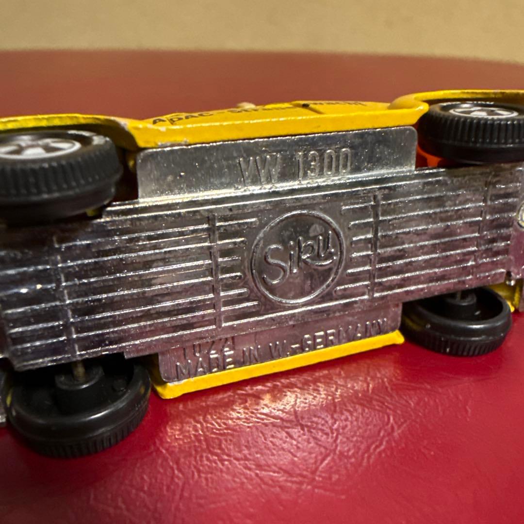 フォルクスワーゲン　ビートルのミニカー　7台　コーギー、シグ、マッチボックス他