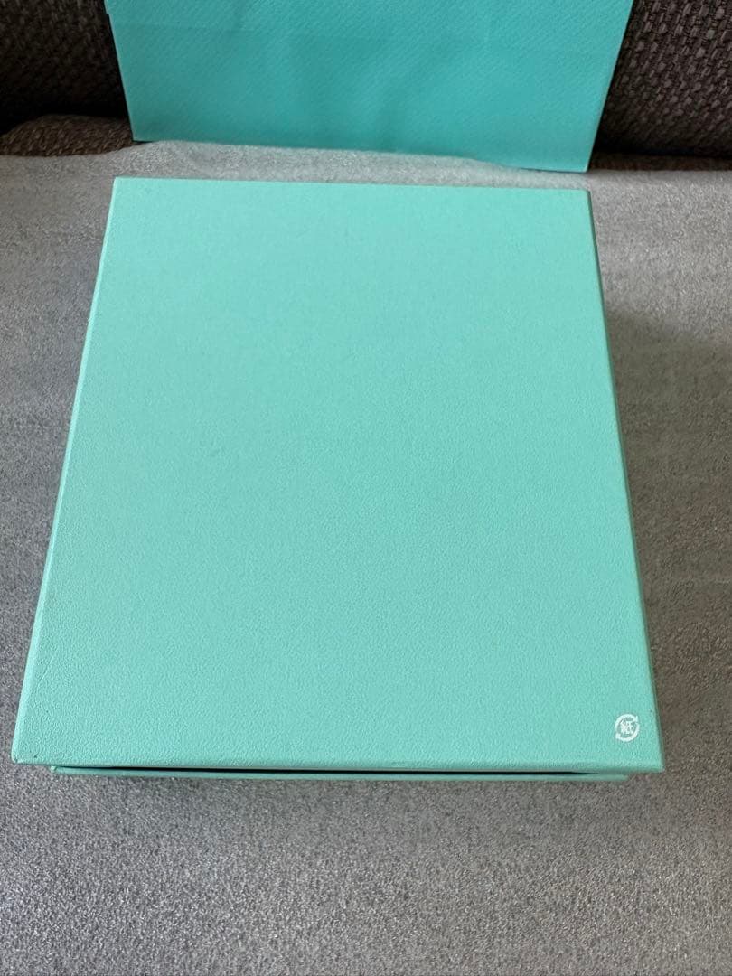 正規品未使用保管品ティファニー　バッグ　ショッパー　小物入れ　陶器　置き物　花瓶