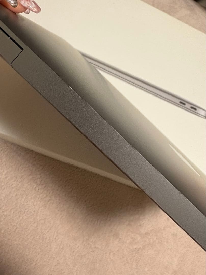 【超美品！】MacBook AirM1 8GB 256GB/バッテリー98%