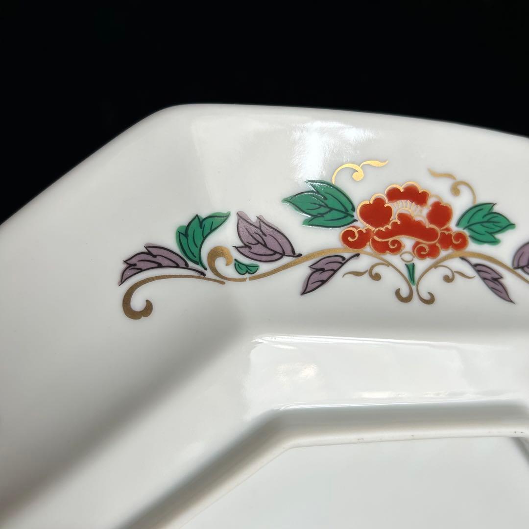 有田焼　青藍窯　大正古伊万里大皿　金襴手　八角　飾り皿