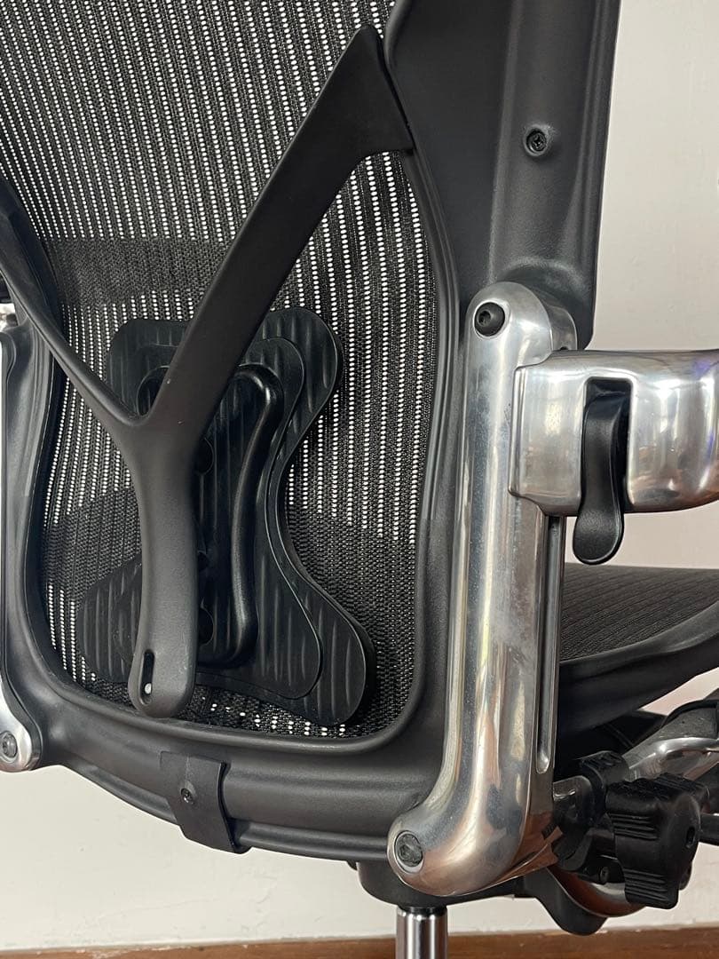 ハーマンミラー アーロンチェア ポリッシュ Bサイズ フル装備