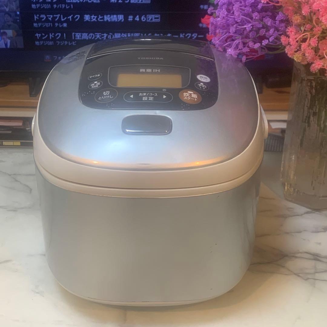 激安良品■東芝RC-1８VRF 多機能かまど炊き　真空IH 10合炊き■炊飯確認