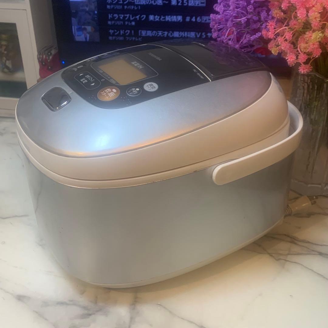 激安良品■東芝RC-1８VRF 多機能かまど炊き　真空IH 10合炊き■炊飯確認