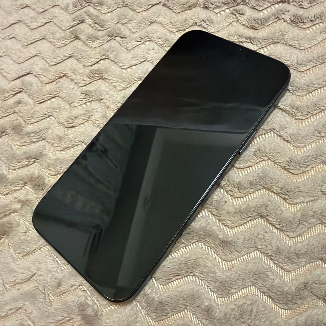 美品 iPhone 15 plus 256GB SIMフリー ブラック