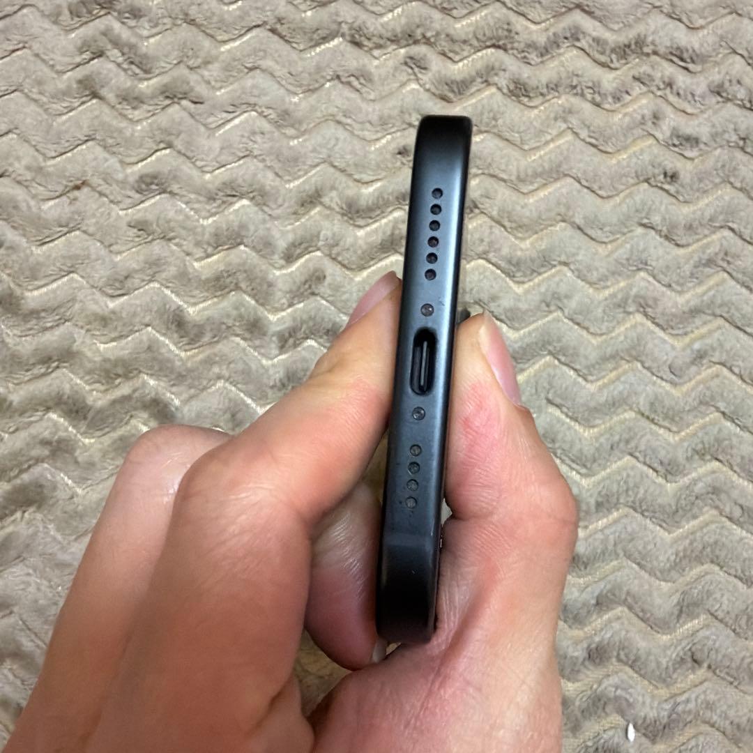 美品 iPhone 15 plus 256GB SIMフリー ブラック