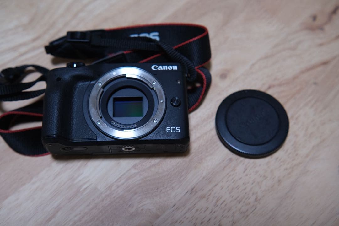 Canon EOS M3 レンズ3本含む一式フルセット【ボディ本体のみジャンク】