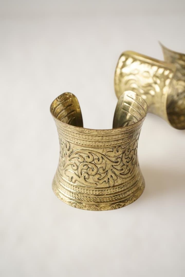 アフリカ輸入 真鍮製バングル (唐草模様) [並行輸入品]