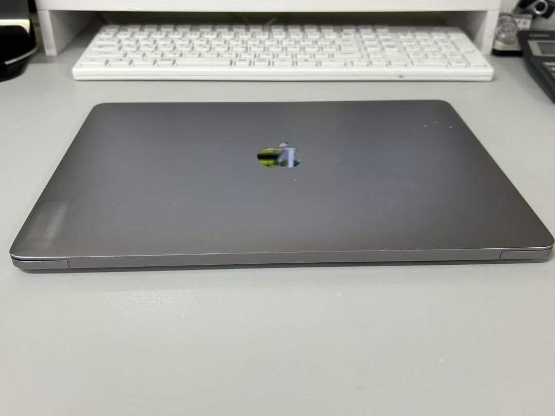 Macbook Pro Late 2016 13inch i7 16/256 ②